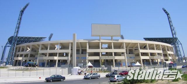 The stadium from the south - Click to enlarge!