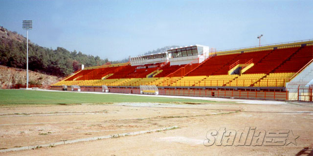 Vyronas Municipal Stadium (the main stand) - Click to enlarge!